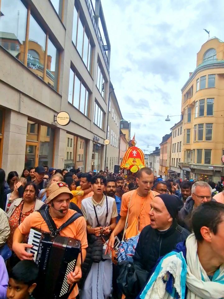 Shantonu Deva taking part in a colourful music procession in Stockholm